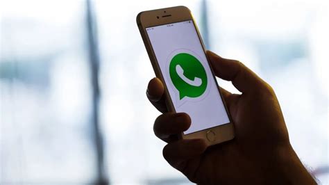 W­h­a­t­s­A­p­p­ ­W­e­b­’­i­ ­d­a­h­a­ ­g­ü­v­e­n­l­i­ ­h­a­l­e­ ­g­e­t­i­r­i­n­:­ ­Q­R­ ­k­i­m­l­i­k­ ­a­v­ı­n­a­ ­k­a­r­ş­ı­ ­y­e­n­i­ ­a­r­a­ç­